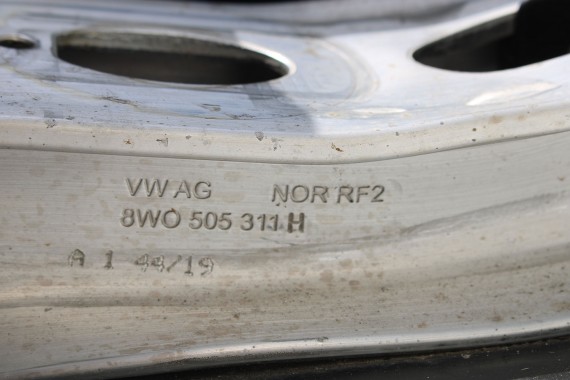 AUDI A4 A5 BELKA ZAWIESZENIA TYLNA TYŁ 8W0505235AE 8W0505235AH 8W0505235AG SANKI 8W0511305AF 8W0505235AM 8W0505235 8W0505235AN
