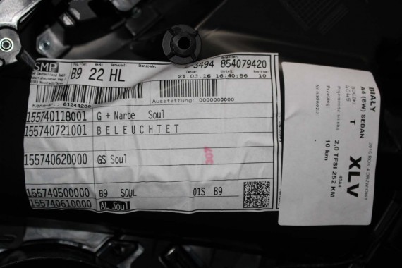 AUDI A4 8W BOCZEK BOCZKI DRZWI drzwiowe tapicerka SEDAN 8W 8W5 B9 skóra kolor czarny 8W1867103 8W1867104 8W0867303 8W0867304