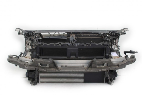 AUDI A4 8W PAS PRZEDNI...