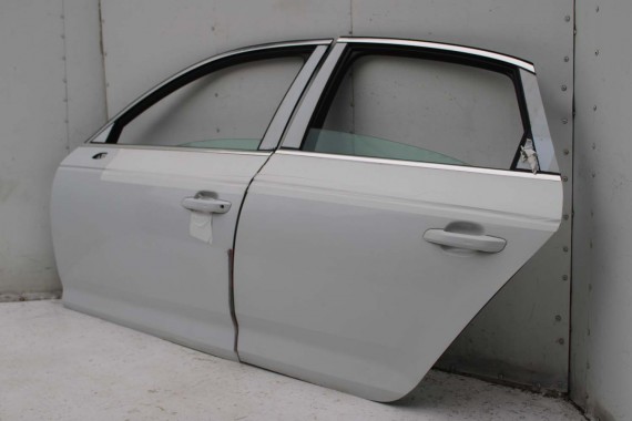 AUDI A4 SEDAN 8W B9 LS9R DRZWI LEWE PRZÓD + TYŁ STRONA LEWA przednie + tylne 2 sztuki 2Y2Y 8W0831051 8W5833051 8W0831051A białe