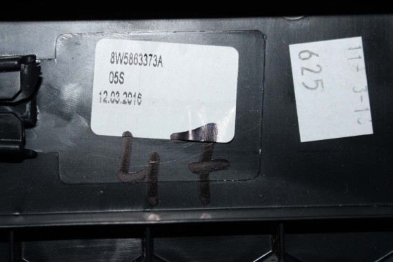 AUDI A4 B9 SEDAN BOCZEK + PAS + DYWAN BAGAŻNIKA 8W5863879B 8W5863880B 8W5863471 8W5863463A boczki bagażnik tapicerka 8W5863879F