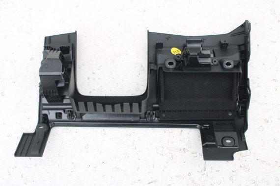 AUDI A4 A5 SCHOWEK KONSOLI KIEROWCY 8W1880301A 8W1 880 301 A 8W1880301A 8W 6PS czarny 8W1880301A 8W1880301 8W1880301D 8W1880301