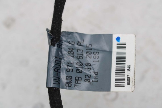 AUDI A4 SEDAN TYŁ ZDERZAK tylny + KLAPA BAGAŻNIKA 8W B9 0C LX7R szary ZESTAW KOMPLET 8W5827025 8W5807511F 8W5807067 8W0807521H