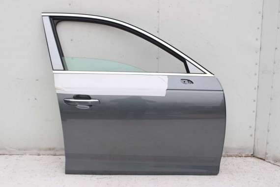 AUDI A4 SEDAN DRZWI PRAWE PRZÓD + TYŁ STRONA PRAWA przednie + tylne 2 sztuki 2 szt. 8W B9 szary LX7R 0C0C8W0831052 8W5833052