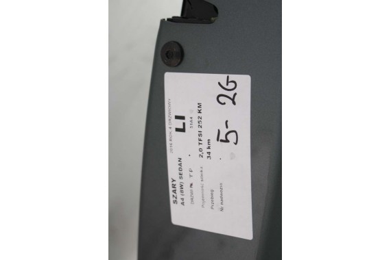 AUDI A4 SEDAN DRZWI PRAWE PRZÓD + TYŁ STRONA PRAWA przednie + tylne 2 sztuki 2 szt. 8W B9 szary LX7R 0C0C8W0831052 8W5833052