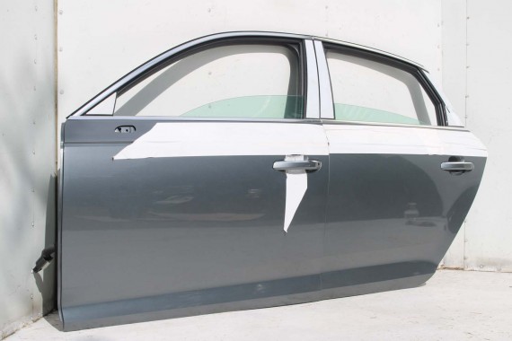 AUDI A4 SEDAN 8W B9 LX7R DRZWI LEWE PRZÓD + TYŁ STRONA LEWA przednie + tylne 2 sztuki 0C0C 8W0831051 8W5833051 8W0831051A szary