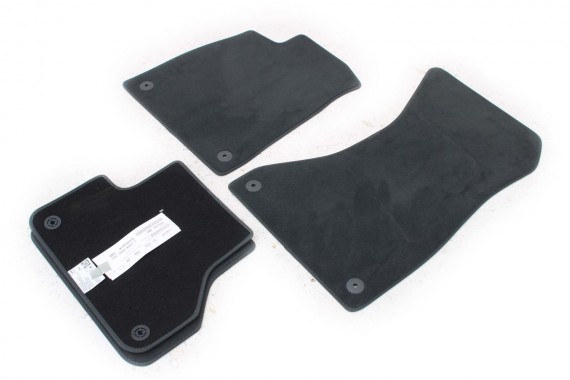 AUDI A4 A5 DYWANIKI PODŁOGI 8W1863691A 8W0864450 wycieraczki 8W1 863 691 A 8W1 863 713 8W1863714 8W0864450 8W0863723 8W0863724