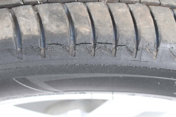 AUDI A4 A5 FELGI 17 cali OPONY KOŁA felga 8W0601025E 7.5J*17H2 ET38 8W opona 225/50/17 8W0601025E 8W0601025E 8W0601025 8W0601025