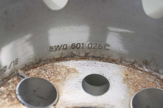 AUDI A4 A5 FELGI 17 cali OPONY KOŁA felga 8W0601025C 7.5J*17H2 ET38 8W opona 225/50/17 8W0601025C 8W0601025C 8W0601025 8W0601025