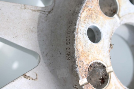 AUDI A4 A5 FELGI 17 cali OPONY KOŁA felga 8W0601025C 7.5J*17H2 ET38 8W opona 225/50/17 8W0601025C 8W0601025C 8W0601025 8W0601025