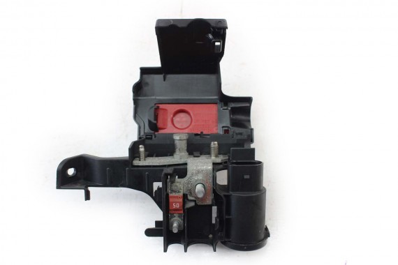 AUDI A4 A5 SKRZYNKA BEZPIECZNIKÓW 8W0941823F OBUDOWA 8W0 941 823 F ROZDZIELACZ PRADAWY PRĄDU 8W 8W0941823 8W0941823F 8W0941823F