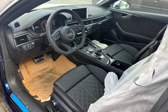 AUDI A5 S5 8W COUPE FOTELE KOMPLET FOTELI siedzeń siedzenia fotel tapicerka 8W 8W6 F5 skóra + boczki drzwi drzwiowe podłokietnik