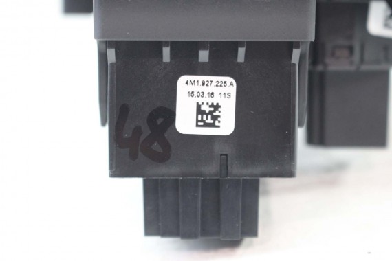 AUDI A4 A5 PANEL STEROWANIA BIEGAMI EPB 8W1713111C 8W1 713 111 C przycisk przyciski 8W 2015- 8W1713111C 8W1713111A 8W1713111C