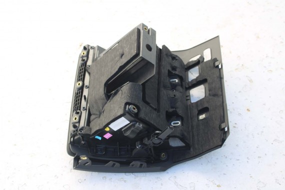 AUDI A3 SCHOWEK KONSOLI PASAŻERA PRAWY 8V5880302 8V5 880 302 8V 8V5880302 8V5880302A 8V5880302 8V5880302A kolor 6PS czarny USA