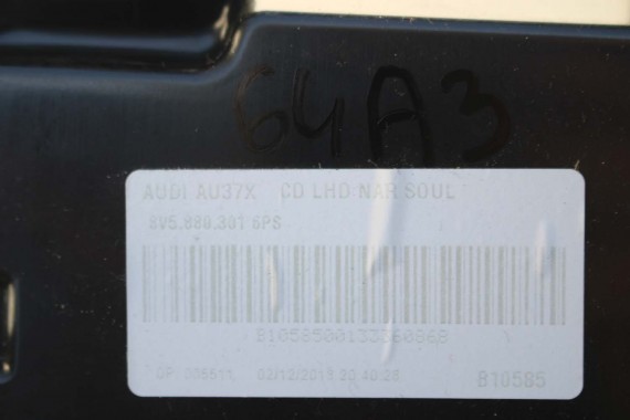 AUDI A3 SCHOWEK KONSOLI KIEROWCY 8V5880301 8V5880301 wykończenie kolor 6PS 8V5880301A 8V5880301B 8V5880301 czarny USA 8V5880301