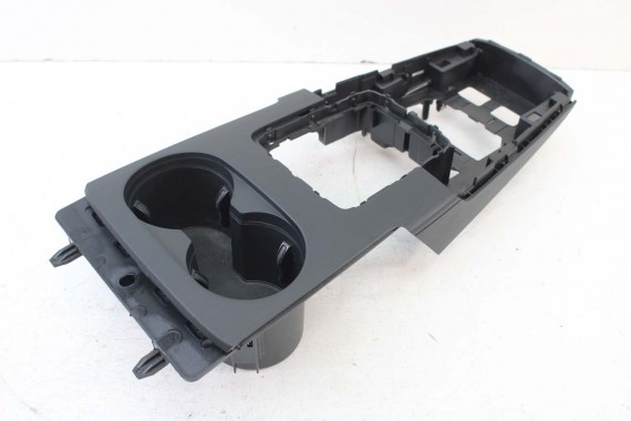 AUDI A3 RAMKA TUNELU PANEL 8V1864261A 8V 8V1864261C kolor 6PS czerń 8V1 864 261 A 8V1864261A 8V1864261C 8V1864261G 8V1864261A