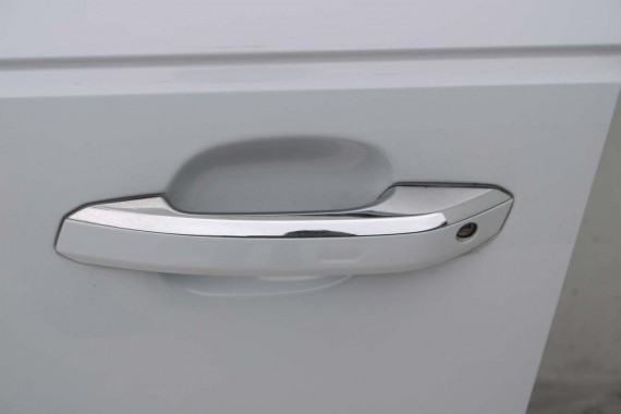 AUDI A4 SEDAN 8W B9 LS9R DRZWI LEWE PRZÓD + TYŁ STRONA LEWA przednie + tylne 2 sztuki 2Y2Y 8W0831051 8W5833051 8W0831051A białe