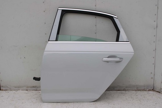 AUDI A4 SEDAN 8W B9 LS9R DRZWI LEWE PRZÓD + TYŁ STRONA LEWA przednie + tylne 2 sztuki 2Y2Y 8W0831051 8W5833051 8W0831051A białe