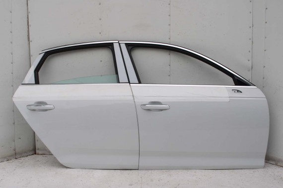 AUDI A4 SEDAN DRZWI PRAWE PRZÓD + TYŁ STRONA PRAWA przednie + tylne 2 sztuki 2 szt. 8W B9 biały LS9R 2Y2Y 8W0831052 8W5833052