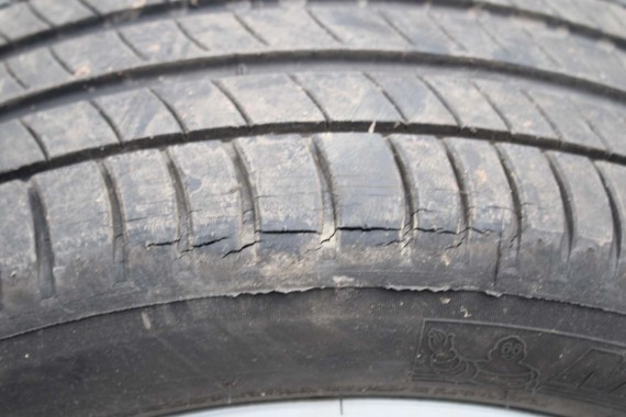 AUDI A4 A5 FELGI 17 cali OPONY KOŁA felga 8W0601025E 7.5J*17H2 ET38 8W opona 225/50/17 8W0601025E 8W0601025E 8W0601025 8W0601025