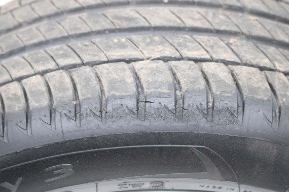 AUDI A4 A5 FELGI 17 cali OPONY KOŁA felga 8W0601025E 7.5J*17H2 ET38 8W opona 225/50/17 8W0601025E 8W0601025E 8W0601025 8W0601025