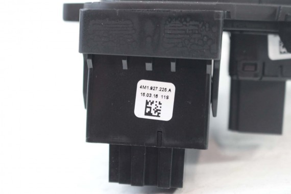 AUDI A4 A5 PANEL STEROWANIA BIEGAMI EPB 8W1713111C 8W1 713 111 C przycisk przyciski 8W 2015- 8W1713111C 8W1713111A 8W1713111C