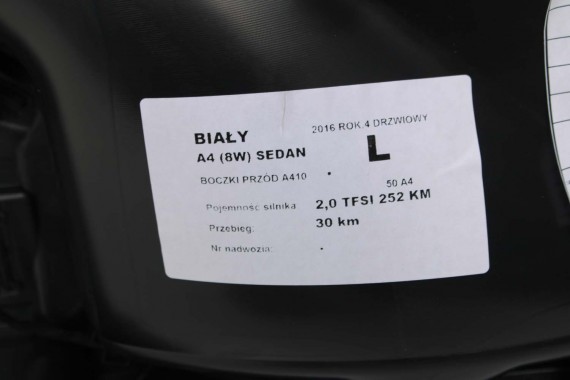 AUDI A4 8W BOCZEK BOCZKI DRZWI drzwiowe tapicerka SEDAN 8W 8W5 B9 skóra kolor czarny 8W1867103 8W1867104 8W0867303 8W0867304