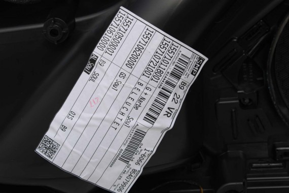 AUDI A4 8W BOCZEK BOCZKI DRZWI drzwiowe tapicerka SEDAN 8W 8W5 B9 skóra kolor czarny 8W1867103 8W1867104 8W0867303 8W0867304