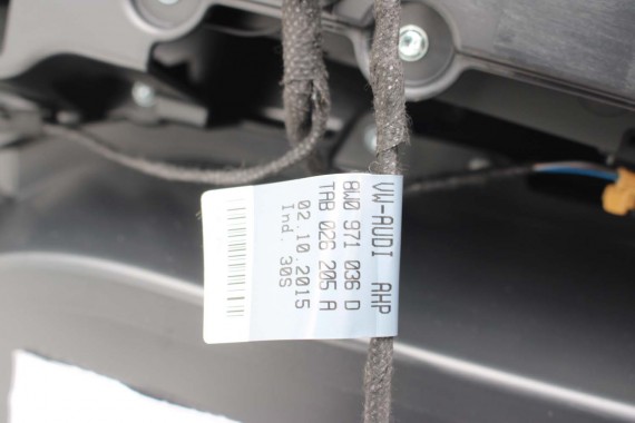AUDI A4 8W BOCZEK BOCZKI DRZWI drzwiowe tapicerka SEDAN 8W 8W5 B9 skóra kolor czarny 8W1867103 8W1867104 8W0867303 8W0867304
