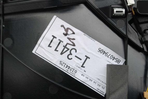AUDI A4 8W BOCZEK BOCZKI DRZWI drzwiowe tapicerka SEDAN 8W 8W5 B9 skóra kolor czarny 8W1867103 8W1867104 8W0867303 8W0867304