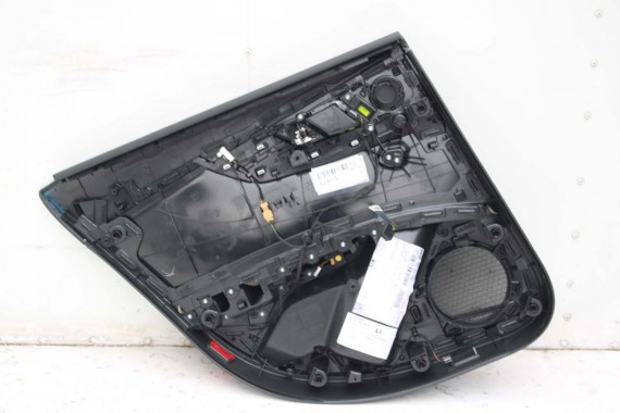 AUDI A4 8W BOCZEK BOCZKI DRZWI drzwiowe tapicerka SEDAN 8W 8W5 B9 skóra kolor czarny 8W1867103 8W1867104 8W0867303 8W0867304