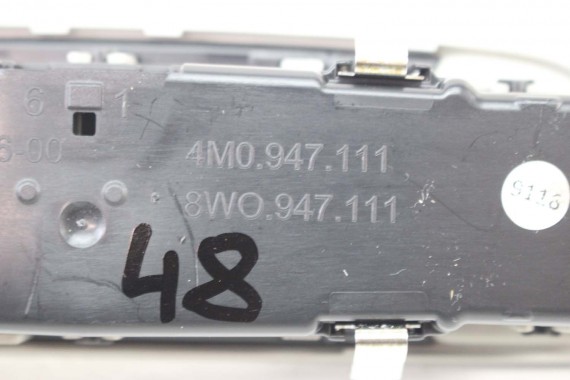 AUDI A4 A5 LAMPKA OŚWIETLENIE PODSUFITKI 8W0947111 4M0947111 8W0947111 4M0947111 led 8W0947111 4M0947111 8W0947111 8W0 947 111