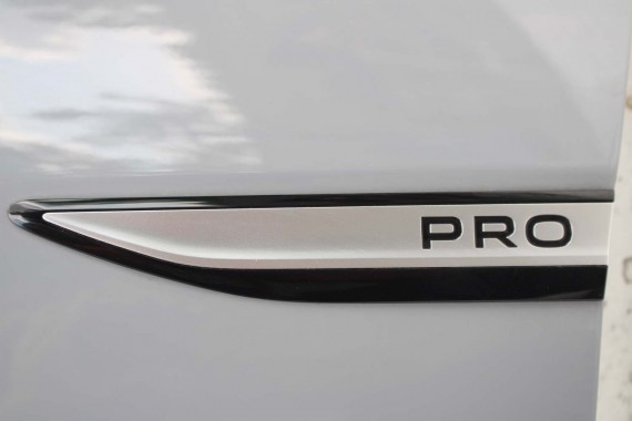 VW ID4 Pro PRZÓD maska błotniki zderzak pas przedni lampy wzmocnienie błotnik lampa C2C2 LA7C 11B941005A 11B941006A FULL LED