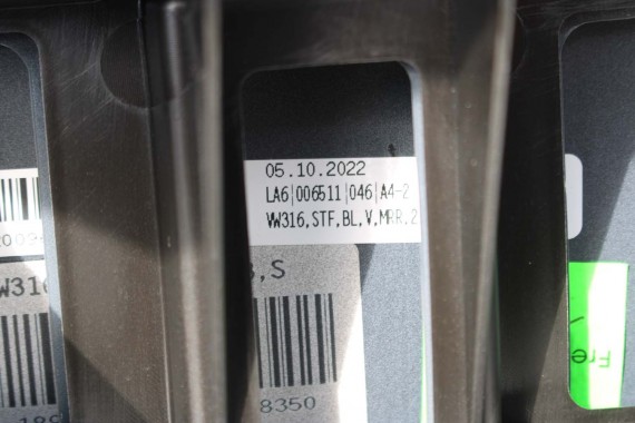 VW ID4 Pro PRZÓD maska błotniki zderzak pas przedni lampy wzmocnienie błotnik lampa C2C2 LA7C 11B941005A 11B941006A FULL LED