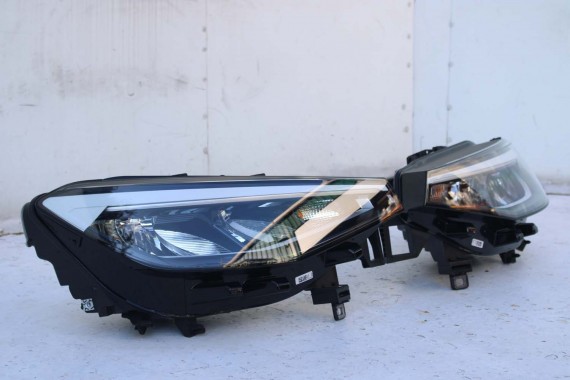 VW ID4 Pro PRZÓD maska błotniki zderzak pas przedni lampy wzmocnienie błotnik lampa C2C2 LA7C 11B941005A 11B941006A FULL LED