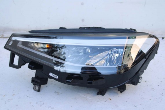 VW ID4 Pro PRZÓD maska błotniki zderzak pas przedni lampy wzmocnienie błotnik lampa C2C2 LA7C 11B941005A 11B941006A FULL LED