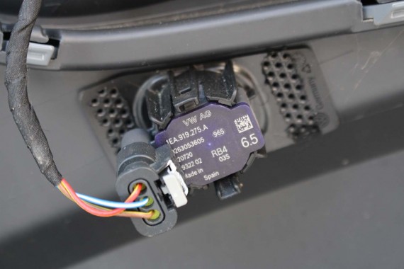 VW ID4 Pro TYŁ ZDERZAK + KLAPA BAGAŻNIKA + LAMPY lampa tylny C2C2 LA7C LED 11A945095 11A945096 11A945093 11A827025A 11A807433