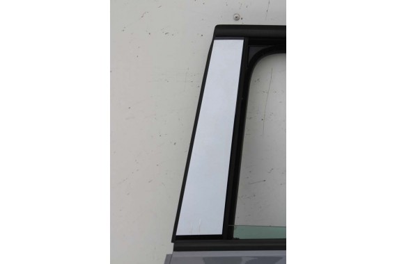 VW ID4 Pro DRZWI LEWE PRZÓD + TYŁ STRONA LEWA przednie + tylne 2 sztuki C2C2 LA7C 11A831055A 11A833055 11A831055 11A833055