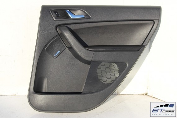 SKODA YETI FOTELE KOMPLET FOTELI siedzeń siedzenia fotel tapicerka 5L welur kolor czarny i czerwony kanapa siedzisko oparcie