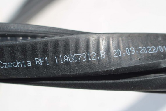 VW ID4 USZCZELKA DRZWI 11A867911B 11A867912B 11A867913B 11A867914B AUDI Q4 11A867911C 11A867912C 11A867913C 11A867914C 11A867914