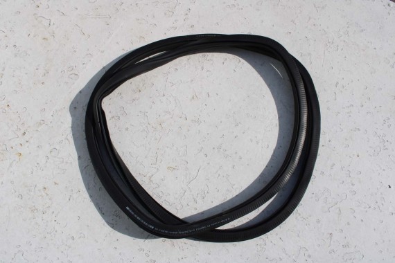 VW ID4 USZCZELKA DRZWI 11A867911B 11A867912B 11A867913B 11A867914B AUDI Q4 11A867911C 11A867912C 11A867913C 11A867914C 11A867914