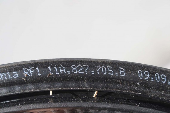 VW ID4 USZCZELKA KLAPY BAGAŻNIKA TYŁ 11E827705B 11E827705E 11E827705B 11E827705E 11E827705B 11E827705E 11E827705B 11E 827 705
