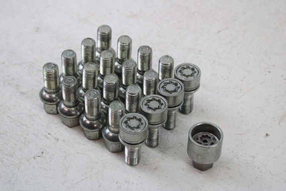 VW AUDI SEAT SKODA ŚRUBY ZABEZPIECZAJĄCE DO FELG zabezpieczenia na koła zabezpieczenie felgi koła 4 szt zbezpieczenia + 16  śrub