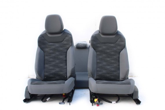 VW ID4 Pro FOTELE KOMPLET...