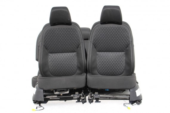 SKODA YETI FOTELE KOMPLET FOTELI siedzeń siedzenia fotel tapicerka 5L welur kolor czarny kanapa siedzisko oparcie