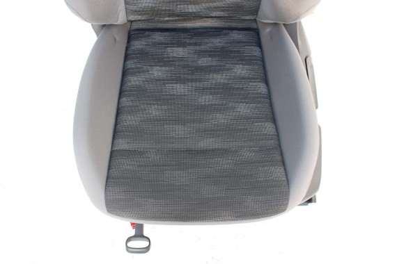 VW ID4 Pro FOTELE KOMPLET FOTELI siedzeń siedzenia fotel tapicerka 11A welur kolor szary kanapa siedzisko oparcie fotel EUROPA