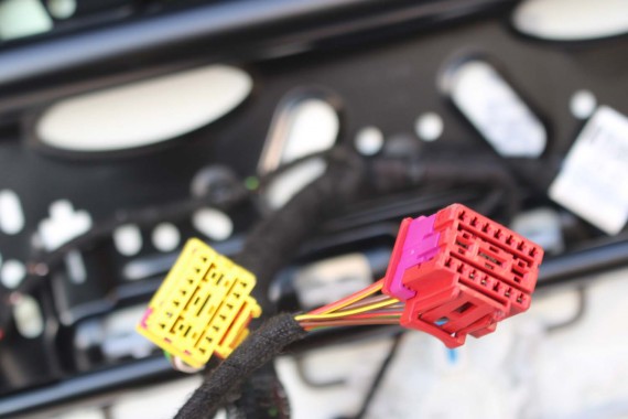 VW ID4 Pro FOTELE KOMPLET FOTELI siedzeń siedzenia fotel tapicerka 11A welur kolor szary kanapa siedzisko oparcie fotel EUROPA