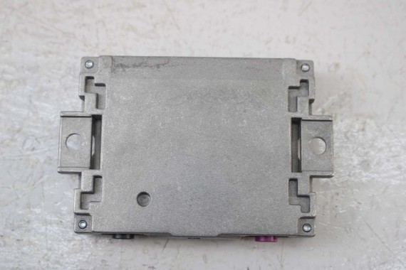 ID4 PRO WZMACNIACZ ANTENOWY 4N0035456G ANTENA ANTENY GSM 4N0 035 456 G VW SKODA 4N0035456G 4N0035456G 4N0035456G  4N0035456G