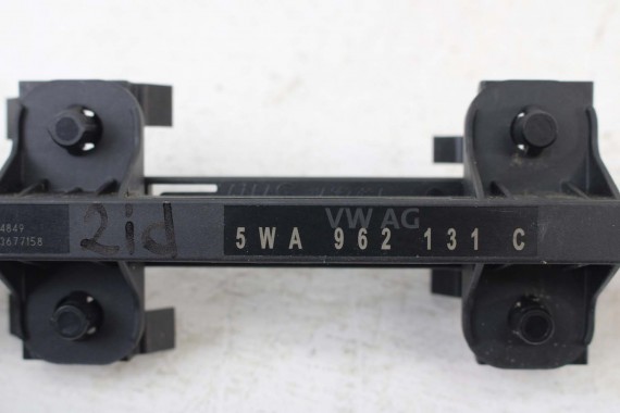 VW ID4 ANTENA MODUŁ KESSY 5WA962131C zezwolenia na wejście i uruchomienie 5WA962131C 5WA962131C 5WA962131C 5WA962131C 5WA962131