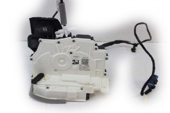 VW ID4 ZAMEK DRZWI 4K0839015T 4K0839016T 4K1837015M 4K1837016M 4K0839015T 4K0839016T 4K1837015M 4K1837016M 4K0839015T 4K1837015M